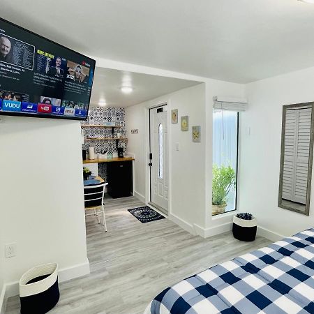 Our Lovely Nest, Free Parking & Wi-Fi Маямі Екстер'єр фото